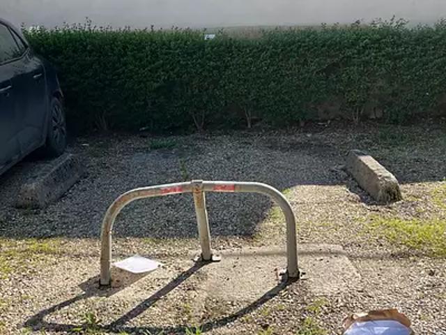 Rouen 76000 Location parking au dernier étage