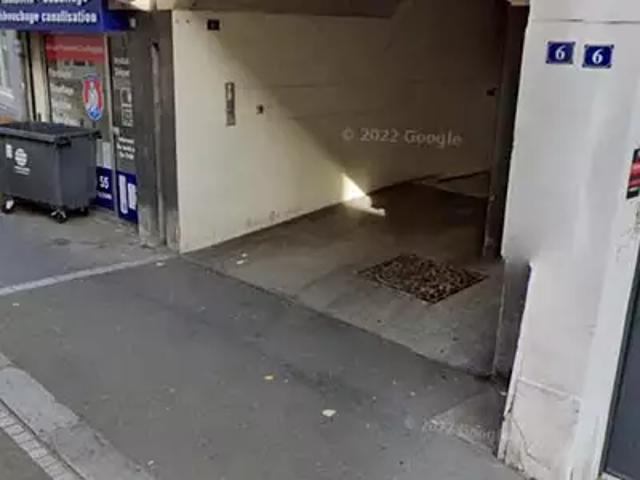 Rouen 76000 Location parking au dernier étage
