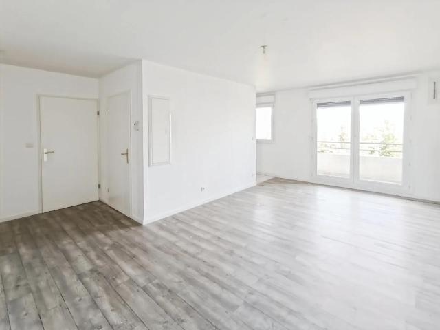 Rouen, Appartement 56 m², Proche CHU, Balcon, place de parking