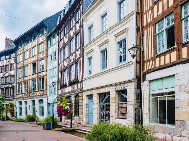 ROUEN Centre historique Rue Eau de Robec