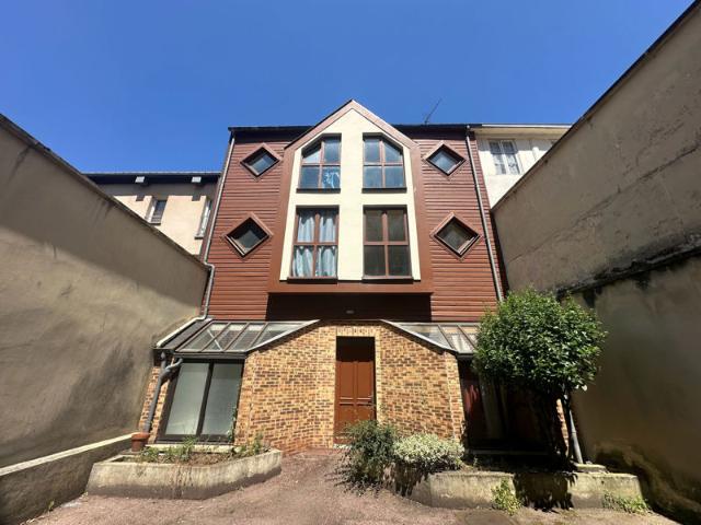 Rouen studio prefecture / vieux marche