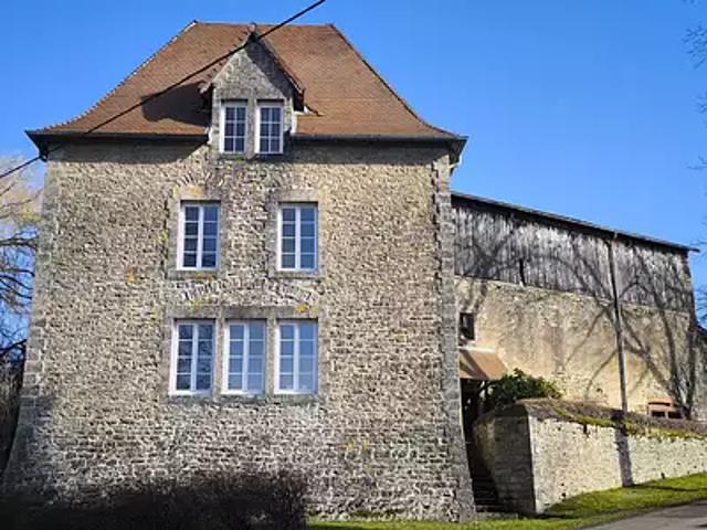 Rougemont 25680 Achat / Vente maison 7 pièces t7 parking