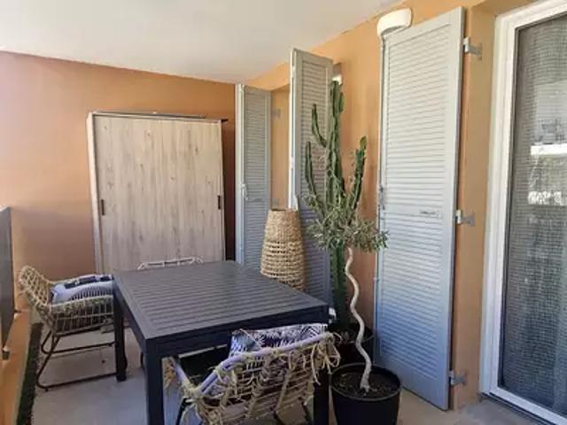 Rougiers 83170 Achat / Vente appartement 2 pièces t2 terrasse