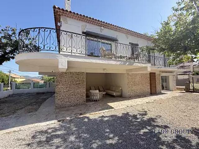 Rougiers 83170 Achat / Vente maison 5 pièces t5 terrasse parking