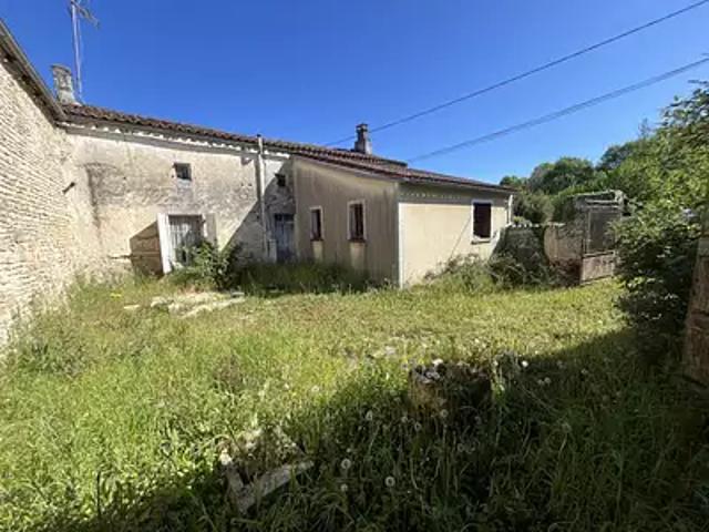 Rouillac 16170 Achat / Vente maison 4 pièces t4 parking