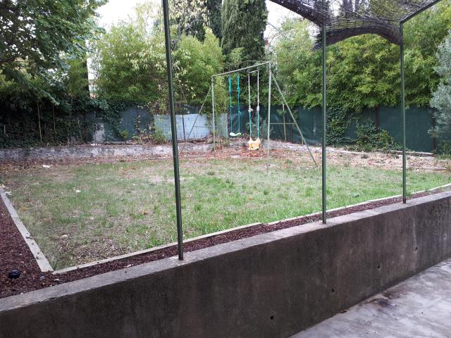 Roujan Maison avec Jardin et Garage