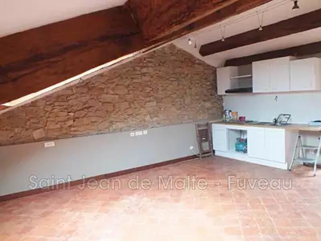 Rousset 13790 Achat / Vente appartement 1 pièce t1 au dernier étage