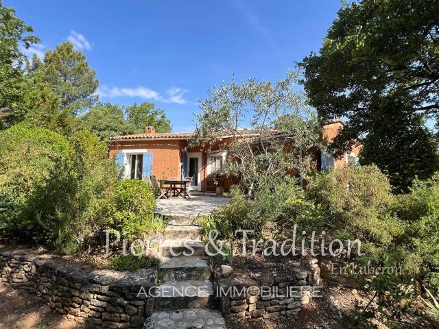 Roussillon, maison T4 avec jardin dans résidence avec piscin. 102m² Roussillon