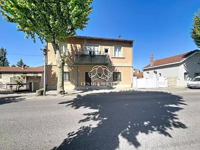 Roussillon 38150 Achat / Vente immeuble parking