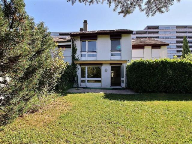 Row house for rent in Le Grand Saconnex Ref TB46INSKY | dreamo. Ch