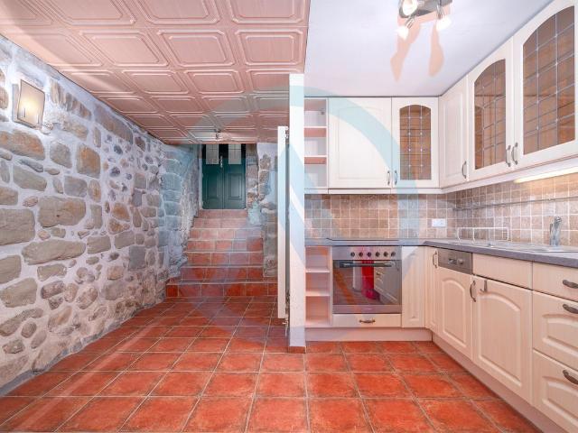 Row house with 4.5 rooms on sale in Moudon 268 m² | dreamo. Ch