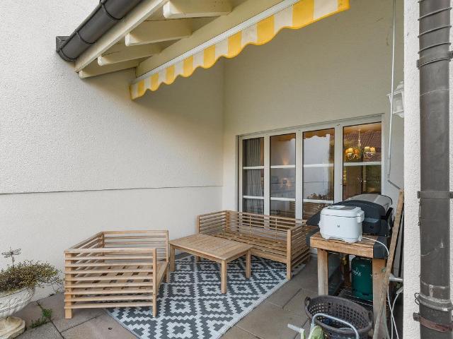 Row house with 5.5 rooms on sale in Bergdietikon 180 m² | dreamo. Ch