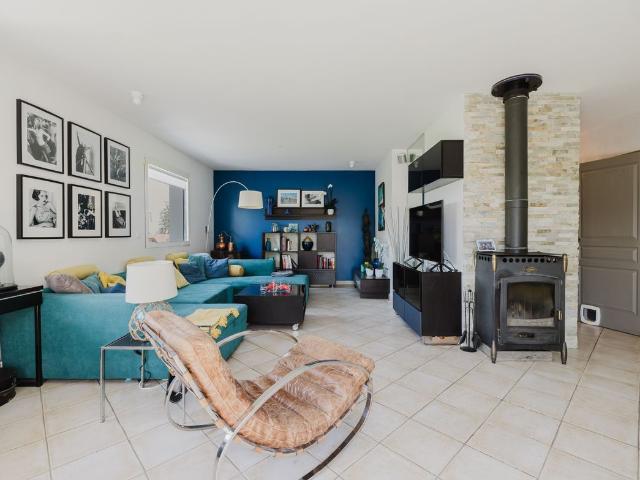 Row house with 6 rooms on sale in Bossey 142 m² | dreamo. Ch