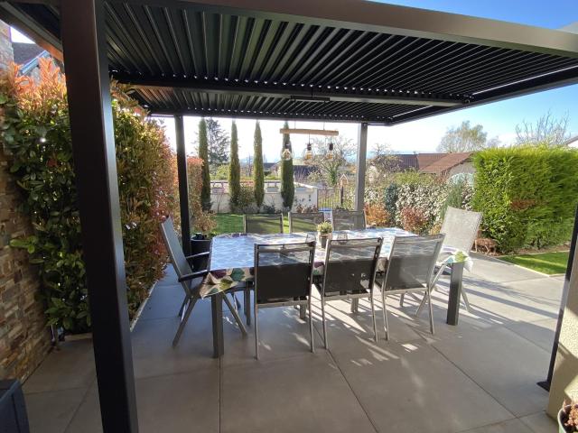 Row house with 6 rooms for rent in France 155 m² | dreamo. Ch