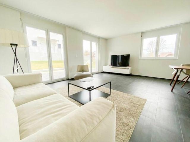 Row house with 6.5 rooms on sale in Ufhusen 180 m² | dreamo. Ch