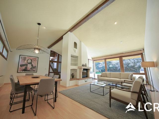 Row house with 7 rooms for rent in Crans VD 200 m² | dreamo. Ch