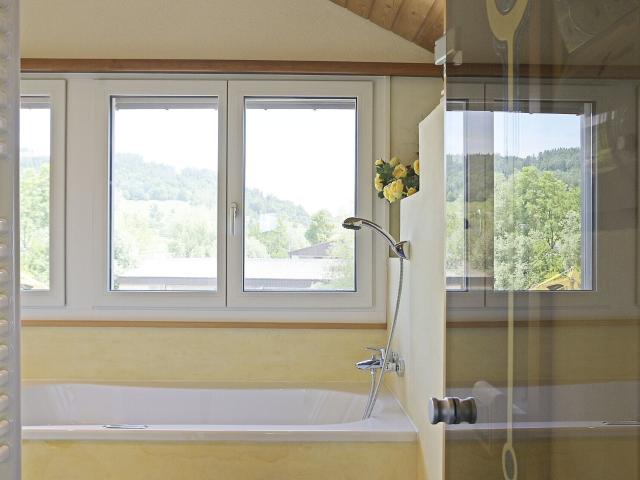 Row house with 7.5 rooms on sale in Lenggenwil 254 m² | dreamo. Ch