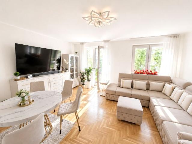 Równoległa 72 m², Łomianki