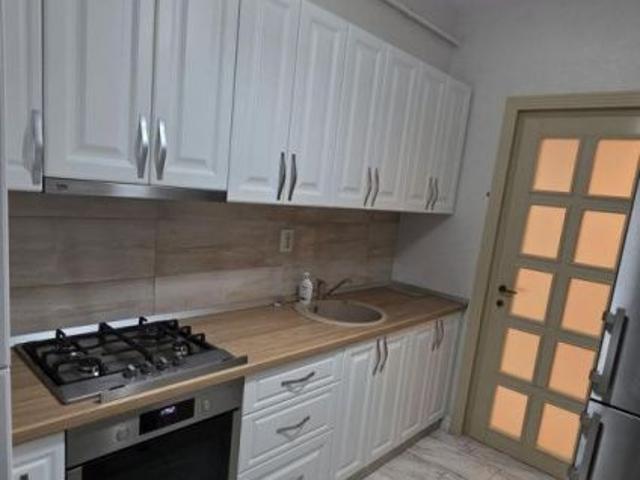 Royal Town 3 room apartment in new block, parking