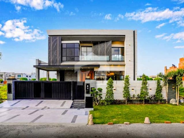 Royal villa | 1 kanal luxury home for sale | near dha raya