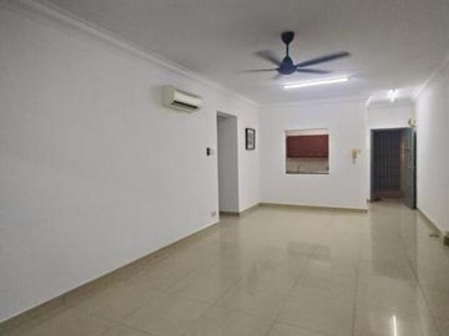Royal Domain Sri Putramas 2 Jalan Kuching below market