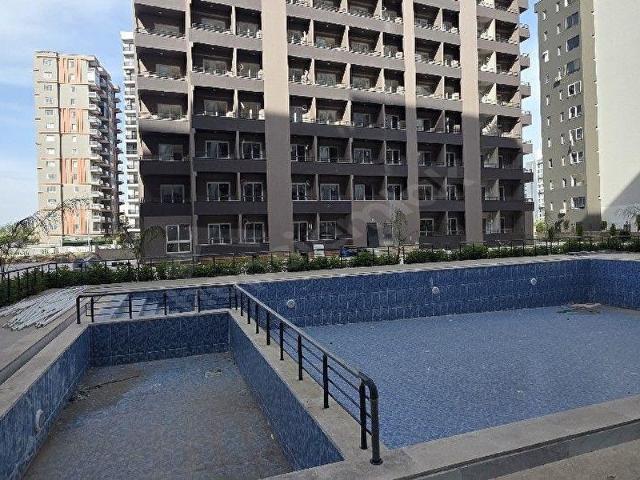 ROYAL EMLAKTAN MERSİN ARPAÇBAHŞİŞ MAH. 1+1 DENİZE YAKIN DAİRE