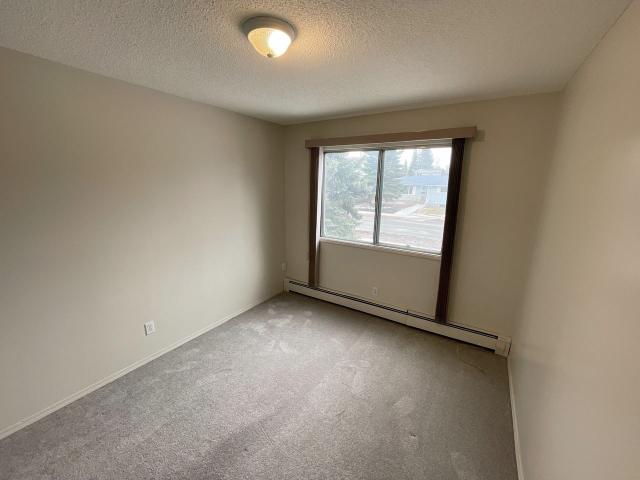 Royal Garden Villa 2 Bedroom Apartment for Rent at 4024 114 St Nw, Edmonton, AB T6J 1M6 Royal Gardens