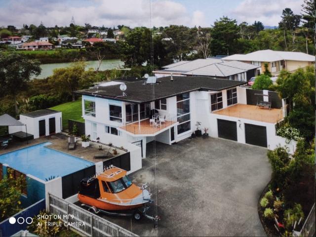 royal heights, 4 bedrooms