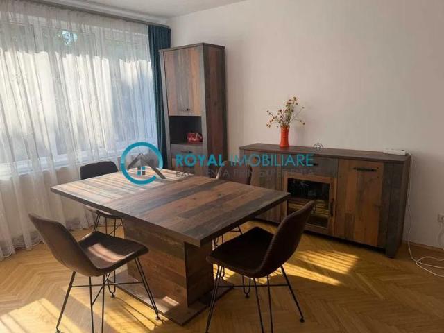 Royal Imobiliare Inchiriere Casa zona Cantacuzino