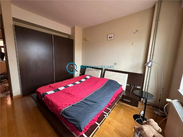 Royal Imobiliare Inchiriere Apartament 4 Camere Zona Democratiei