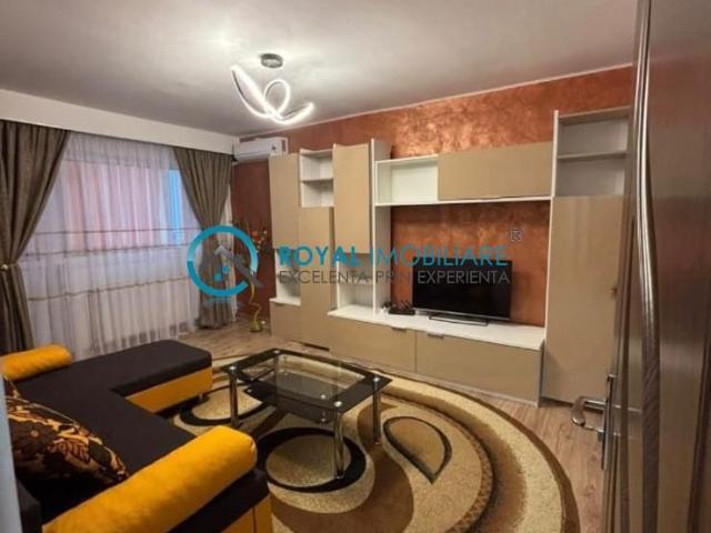 Royal Imobiliare Inchiriere apartament 2 camere zona Malu Rosu