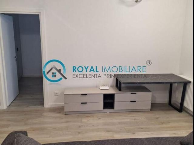 Royal Imobiliare Inchiriere apartament 2 camere zona Sud
