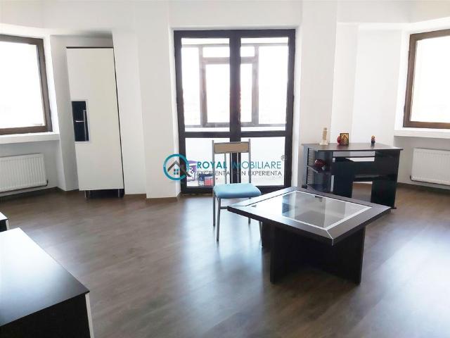 Royal Imobiliare Inchiriere apartament 2 camere, zona Ultracentral
