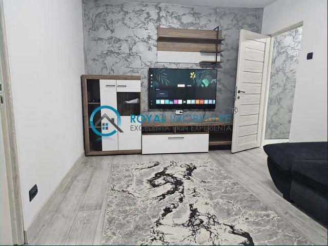 Royal Imobiliare Inchiriere apartament 2 camere zona Vest
