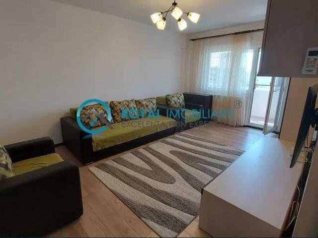 Royal Imobiliare Inchiriere apartament 3 camere zona Malu Rosu