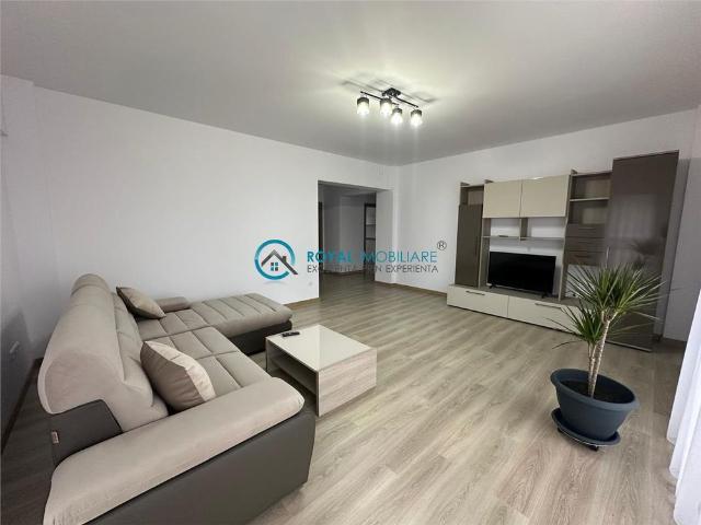 Royal Imobiliare Inchiriere Apartament 3 Camere Zona Albert