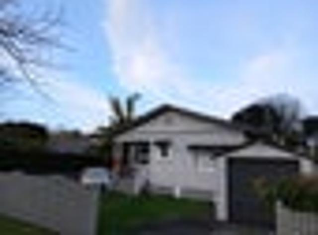 Royal Oak, 3 bedrooms, $780 pw