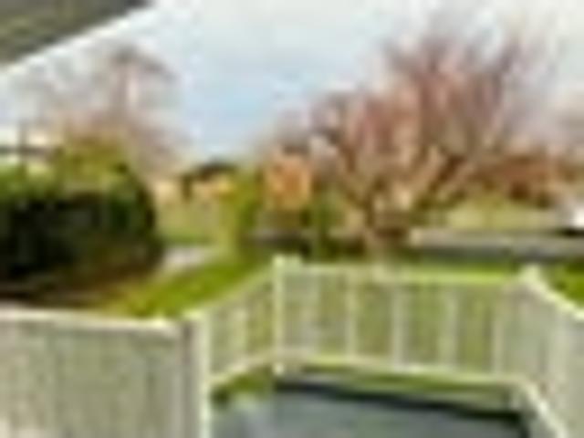 Royal Oak, 3 bedrooms, $790 pw