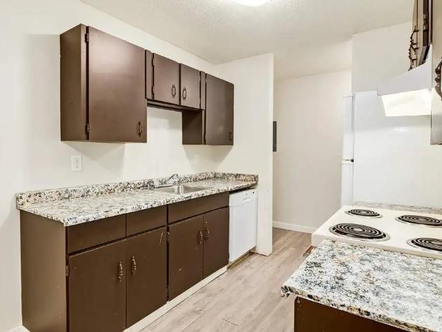 Royal Oak 2 Bedroom Apartment for Rent at 4116 43 Ave, Bonnyville, AB T9N 1S6