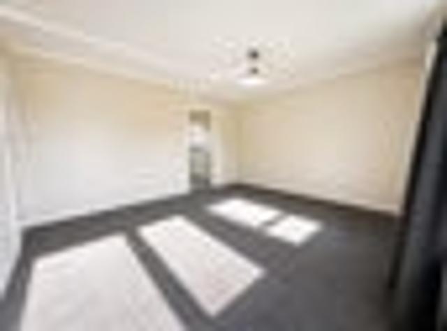 Royal Oak, 2 bedrooms, $500 pw
