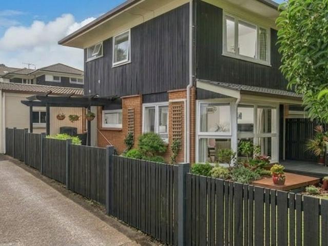 royal oak, 2 bedrooms