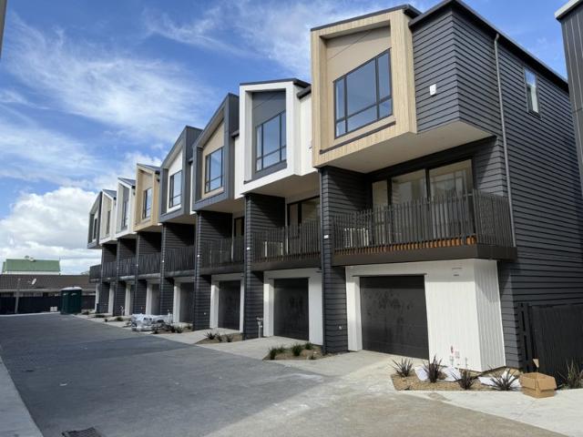royal oak, 5 bedrooms