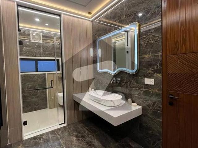 Royal Orchard, Multan. 20 Marla house for sale * 6 Bedrooms with attached Bathrooms Royal Orchard