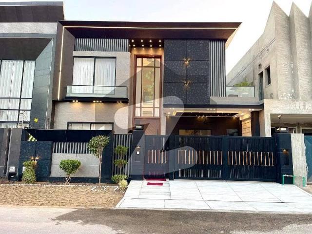Royal Orchard 10 Marla Ultra Modern House 5 Bedrooms Your Dream Home Awaits!