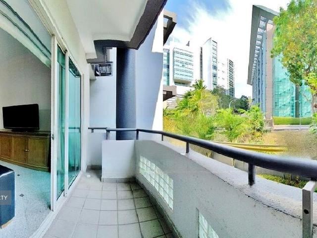 Royal Palm Mansions D5, Condominium