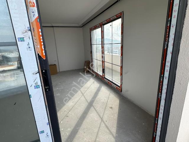 Royal Plus Yapı Gayrimenkul'den Satılık 4+1 Dubleks Daire
