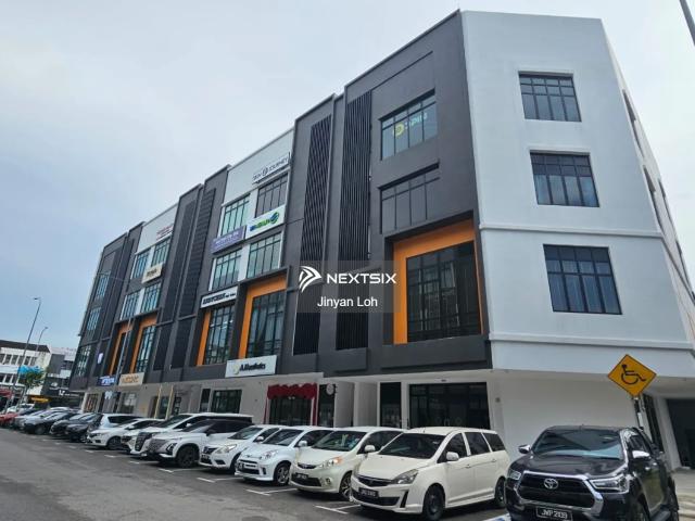 Royal Strand By Danga Bay A Simple, Nice, Comfortable, Valuable Condominium Unit for rent