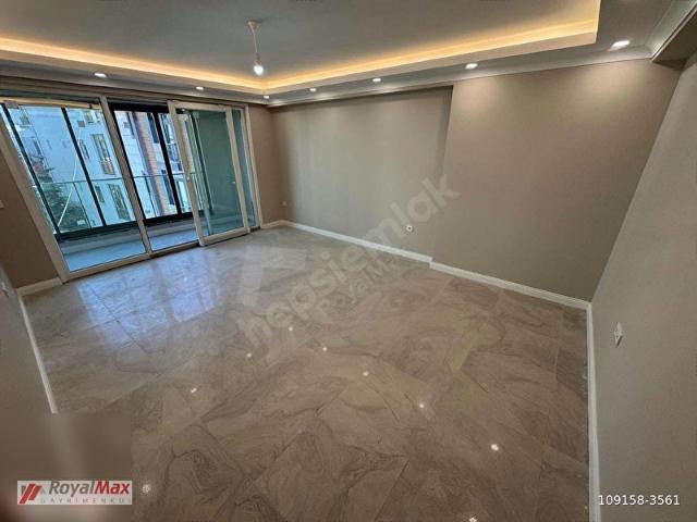 ROYALMAX'DAN ANA CADDE YAKINI ULTRA LÜX 4+1 174M DUBLEKS DAİRE