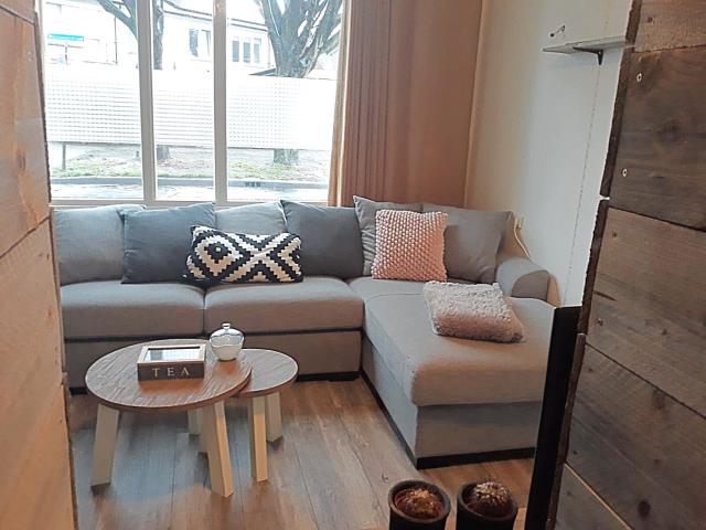 Royale semi studio te huur all in