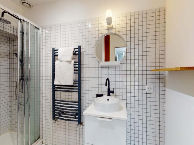Royale Private Studio 2